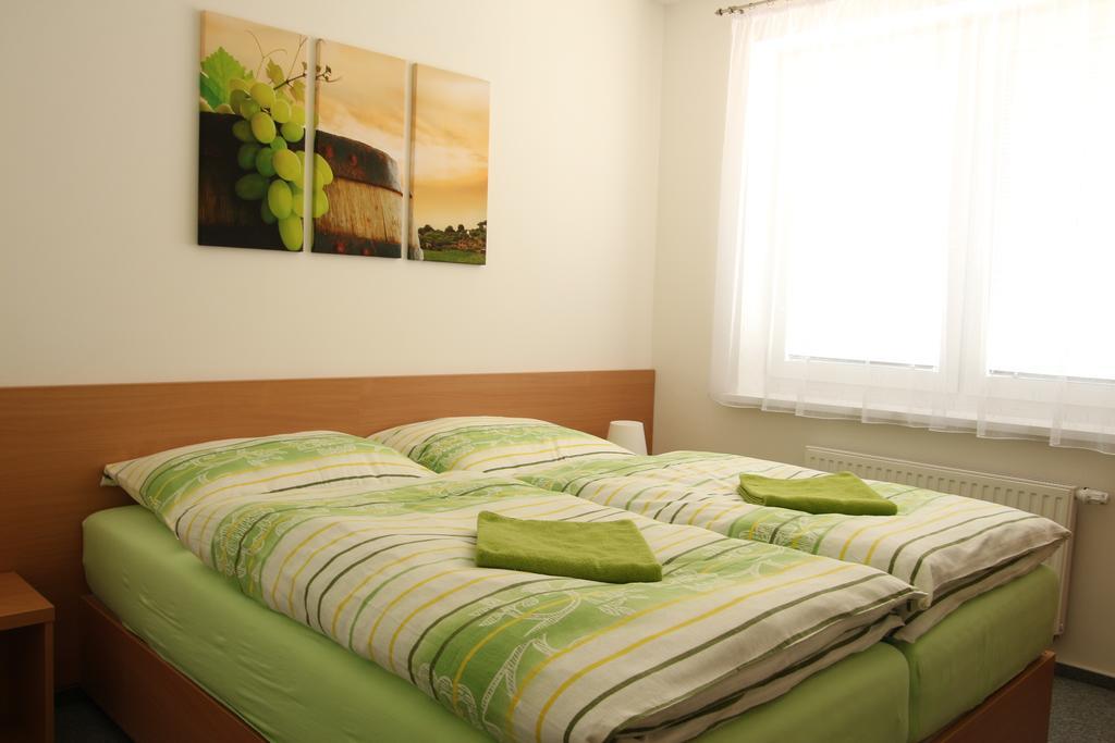 Penzion Bobule Stare Mesto  Cameră foto